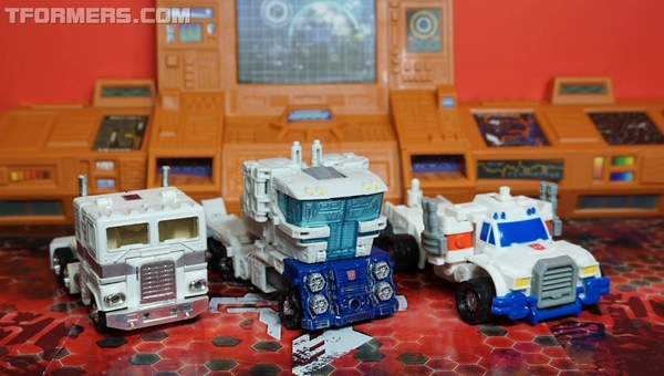 Review Siege Ultra Magnus Leader War For Cybetrtron  (77 of 93)